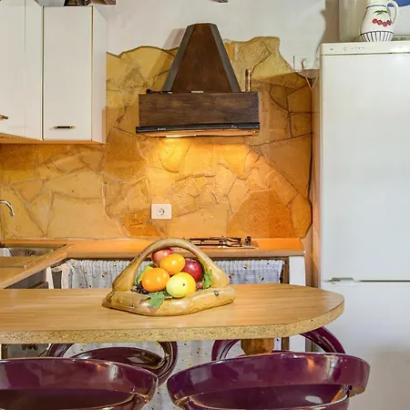 El Cuarto Santa Lucía